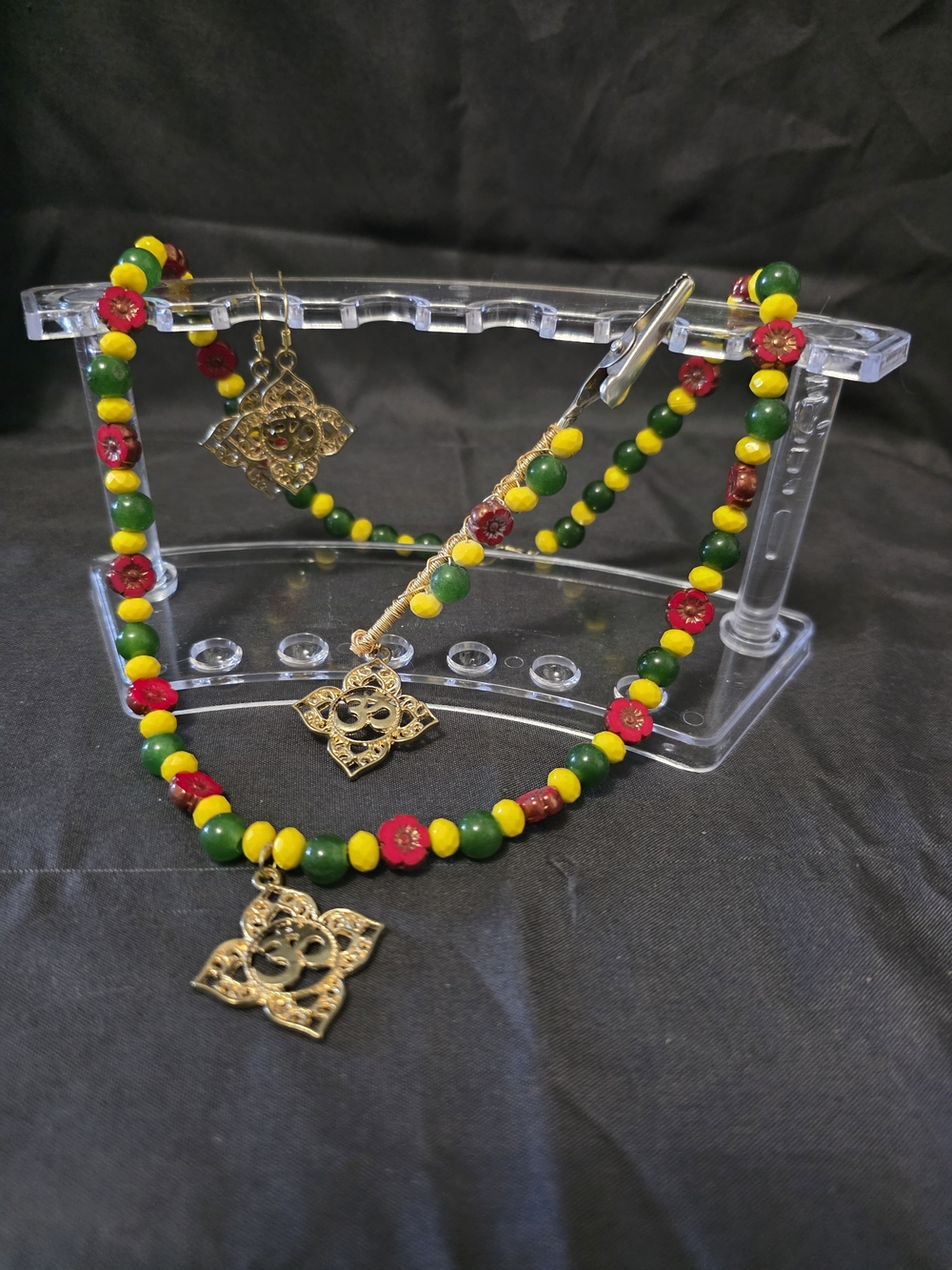 Gold Om Pendant Beaded Necklace Set